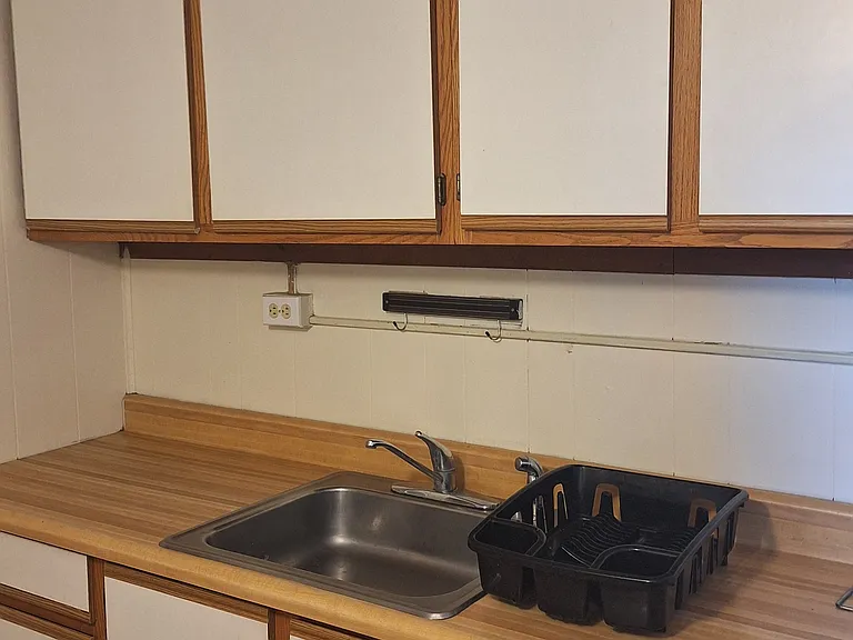 42 Pierrepont Ave #2 — Photo 4
