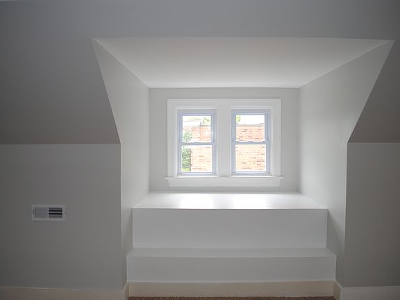 attic/bedroom/office