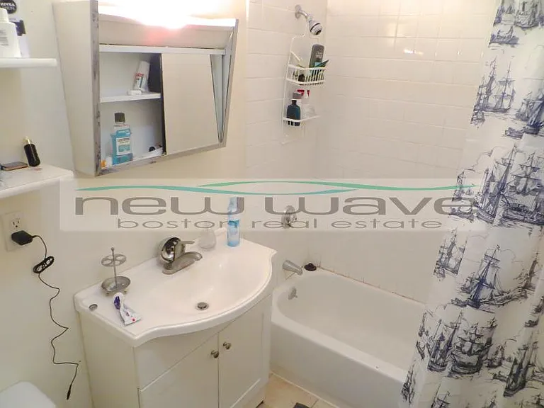 32 Edgerly Rd #1 — Photo 9