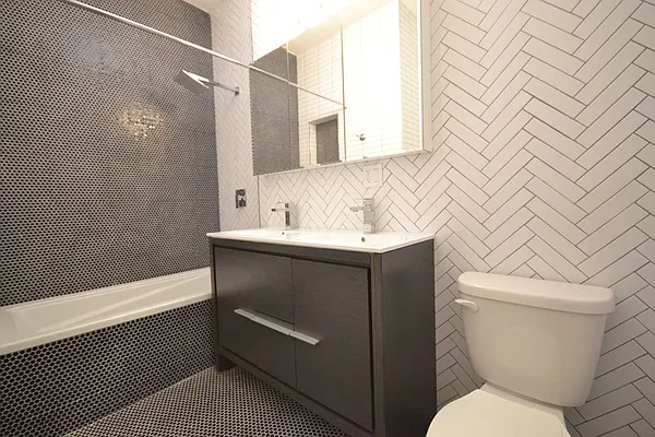 Rented by Bold New York | media 14