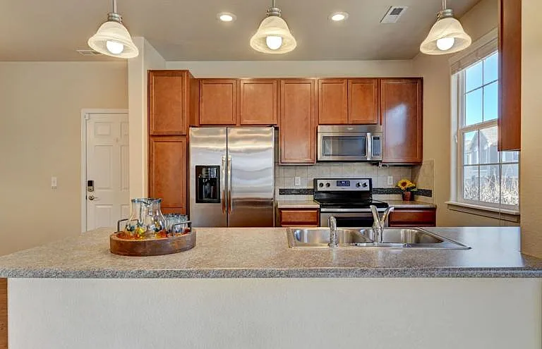 4225 Mesa Overlook — Photo 2