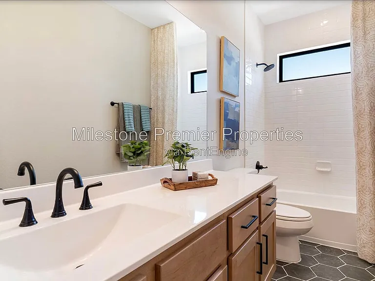 7251 Van Tuyl Pkwy — Photo 18