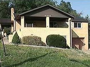 1288 Cascade Dr, Homestead, PA