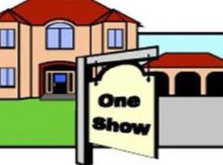 160 Salt Creek Dr N, Nashville, IN 47448