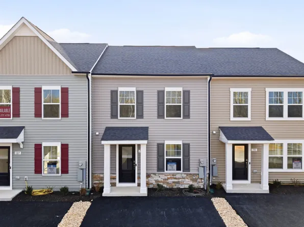 129 Courthouse Dr, Martinsburg, WV 25404