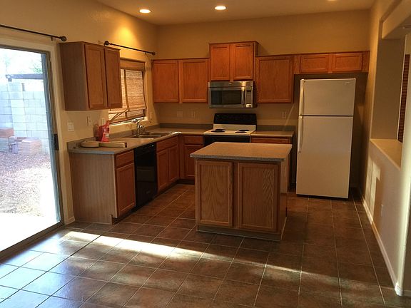 3rd image of 3542 N 130th Dr