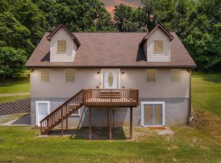 150 Wiseman Rd, Morgantown, WV 26501