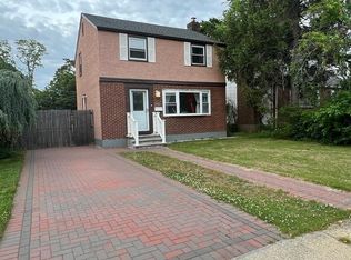 529 Bedell Ter, West Hempstead, NY 11552