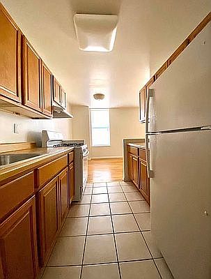 1st image of 540 E 22nd St #D3