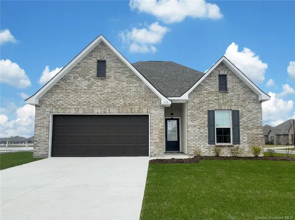240 Summit Ave, Sulphur, LA 70665