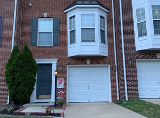 218 Hawks View Sq SE, Leesburg, VA 20175