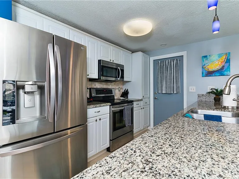 18289 Wolbrette Cir — Photo 11
