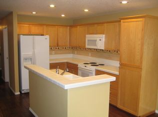 6016 NE Birch St, Hillsboro, OR 97124