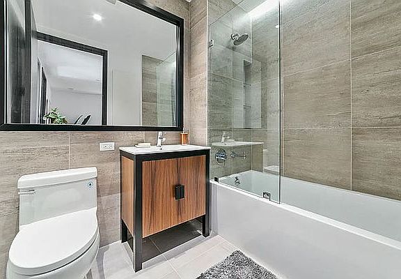 4th image of 1134 Fulton St APT 5T