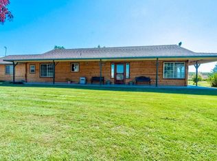 10954 Eaton Rd, Oakdale, CA 95361