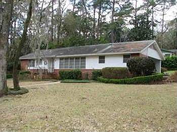 1st image of 2102 Alban Ave