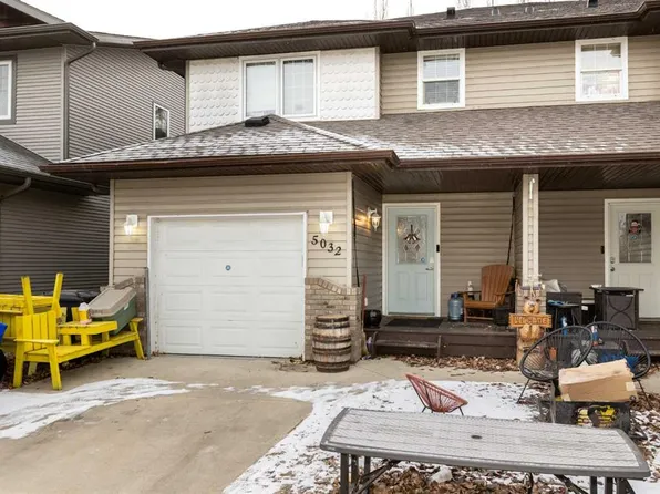 5032 E 47th St, Sylvan Lake, AB T4S 1X9