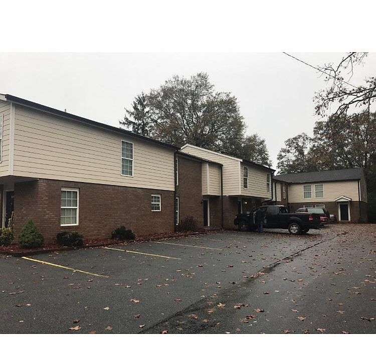 2nd image of 342 Prior St NE APT 8