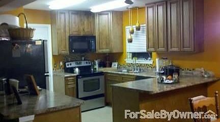 2nd image of 625 La Salle Dr