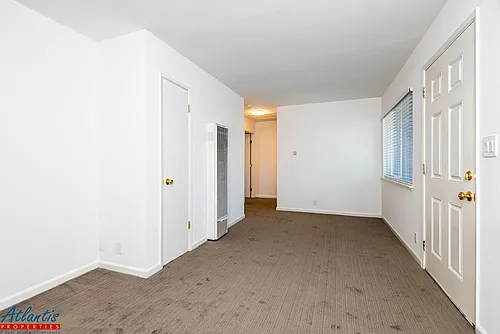 2365 Sutter Ave Photo 1