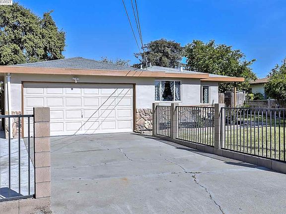 2nd image of 2313 G St