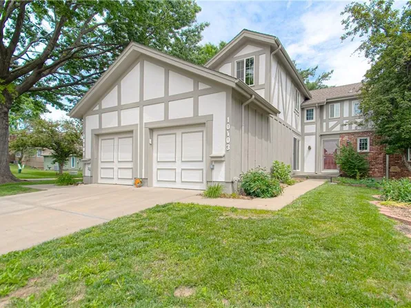 10103 Edelweiss Cir, Merriam, KS 66203