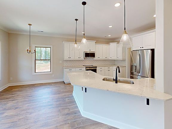 3rd image of 29413 Eaglebrooke Dr NW