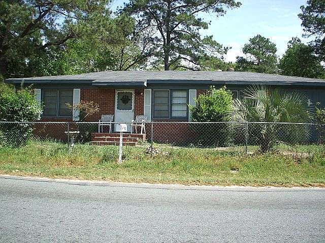 1st image of 507 Woodlawn Dr