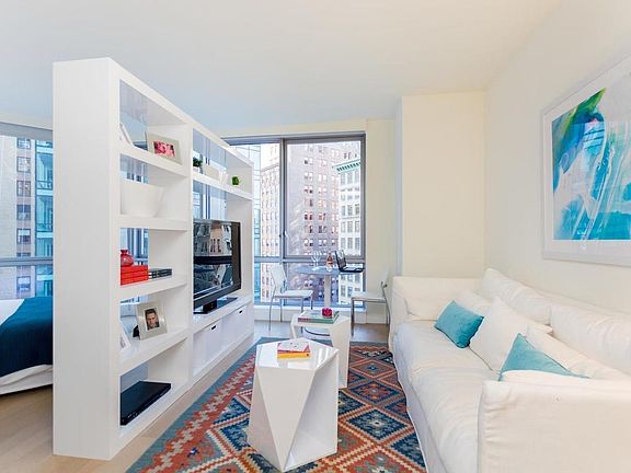 5th image of 160 Madison Ave APT 38H
