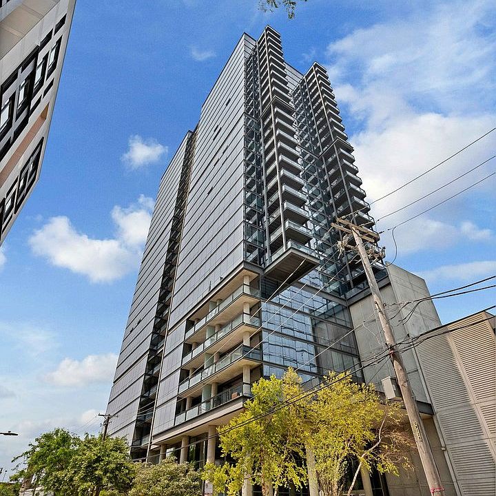 1st image of 860 W Blackhawk St #602-3