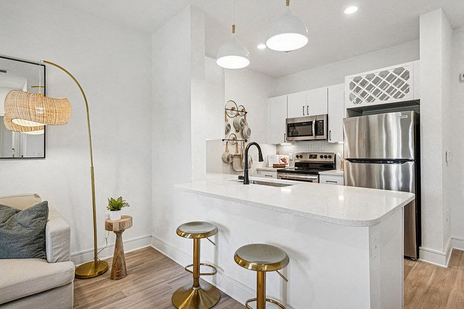 Unit 2112, Unit 2104, Unit 2312