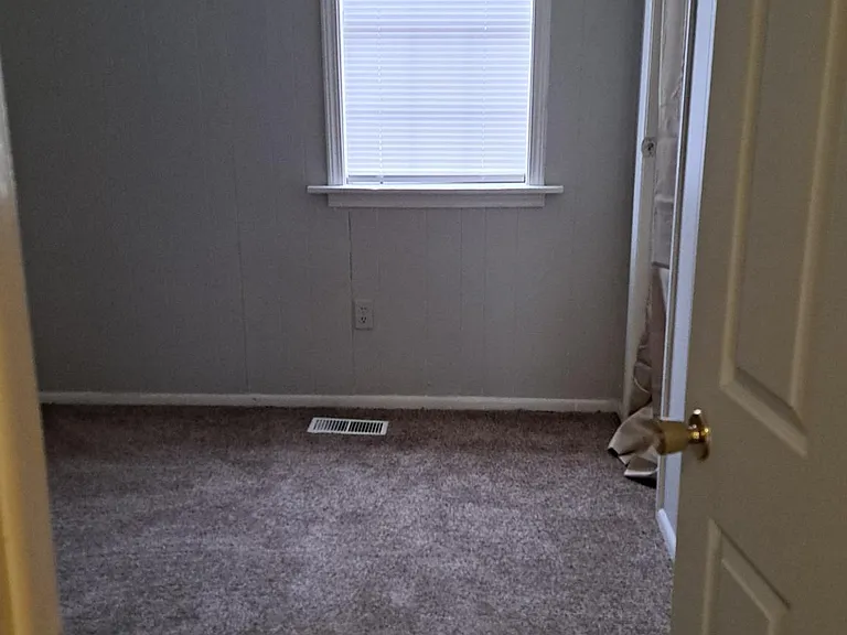 1802 Winston St #B — Photo 16