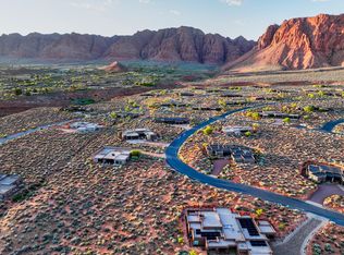 750 W Shinava Dr, Ivins, UT 84738