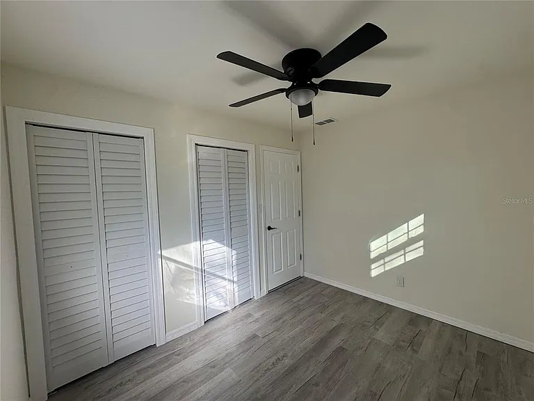 7224 Valiant Ct — Photo 18