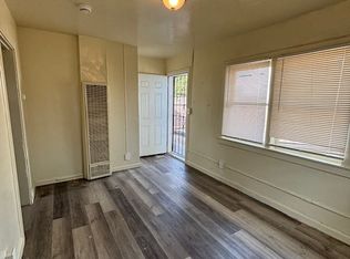 152 E Whitesbridge Ave, Fresno, CA