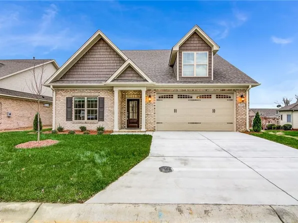 1973 Whisper Lake Dr, Whitsett, NC 27377