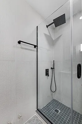 Rented by REAL New York | media 10