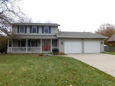 5907 Dewhirst Dr, Saginaw, MI, 48638