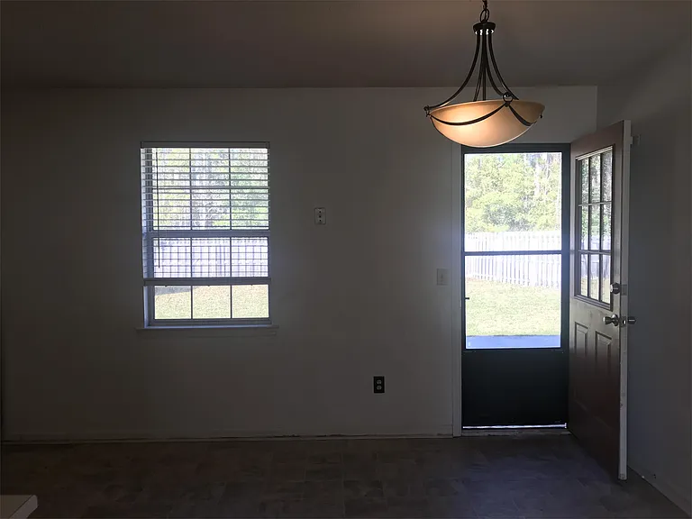 755 Melissa Dr #755 — Photo 7