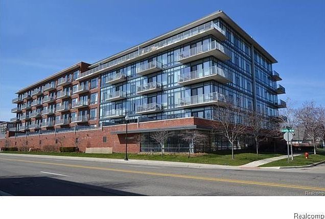 1st image of 101 Curry Ave Unit 318