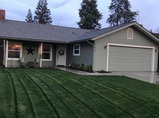 904 N Atwood Ct, Visalia, CA 93291