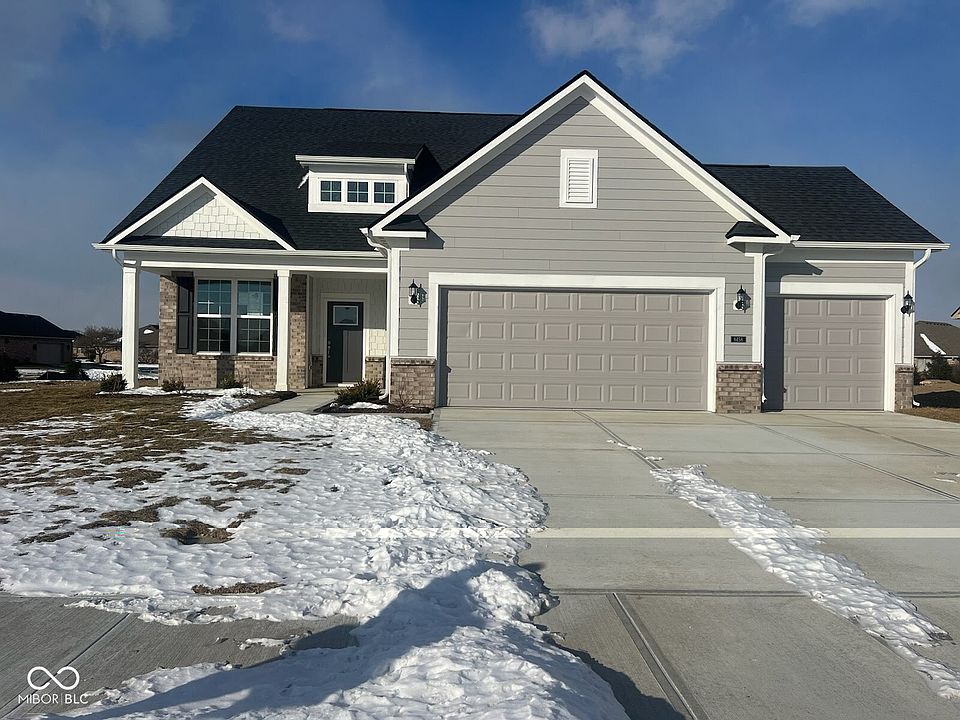 2nd image of 8458 Paxton Dr