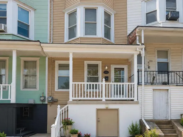 729 N 2nd St, Pottsville, PA 17901