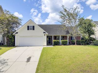 102 Temuco Ln, Summerville, SC 29483