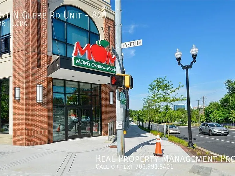 851 N Glebe Rd #821 — Photo 61