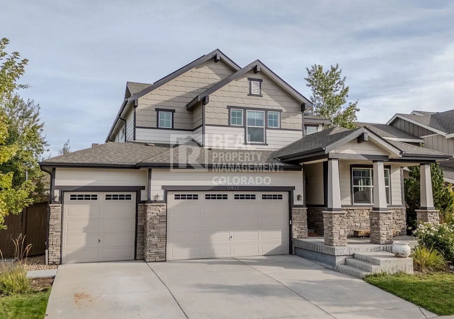 Spacious and Gorgeous 5-Bedroom Home in Golden, Colorado! — Photo 3