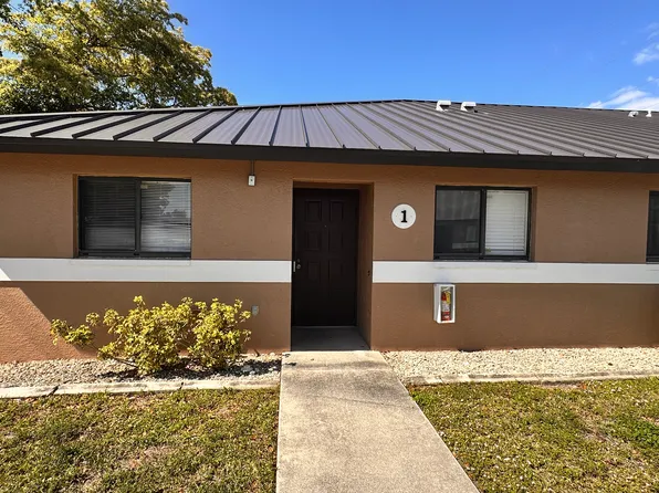 4209 SW Santa Barbara Pl APT 1, Cape Coral, FL 33914