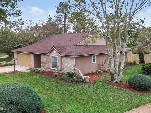 2nd image of 11070 Blue Roan Ct