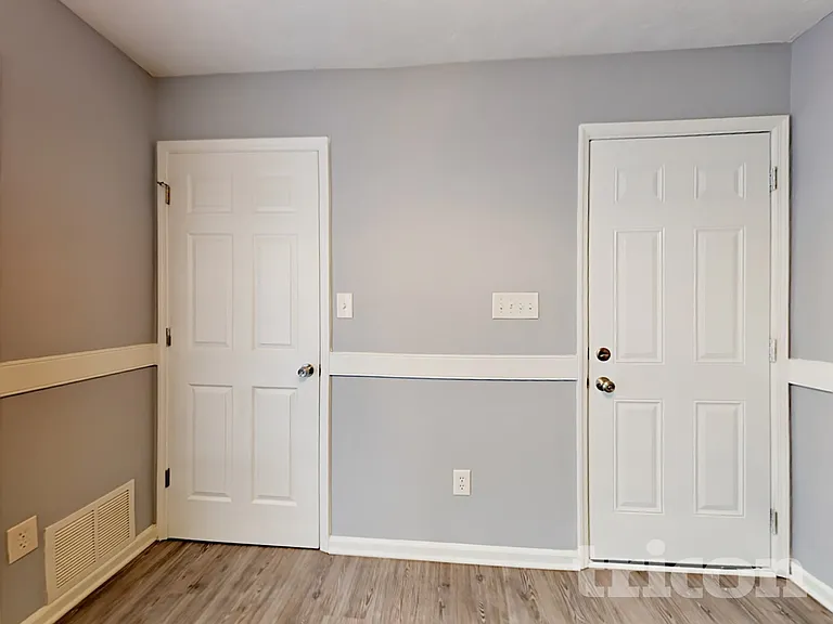 270 Amanda Ct — Photo 6