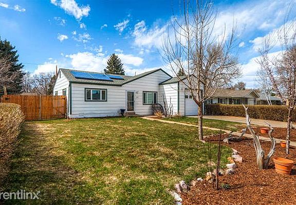 3233 S Glencoe Street Denver-small-002-4-Exterior Front-666x